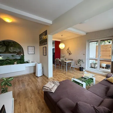 Luxurious, Floral Penthouse Terrace&sauna