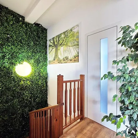 Luxurious, Floral Penthouse Terrace&sauna Appartement