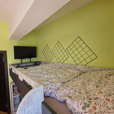 Appartement Luxurious, Floral Penthouse Terrace&sauna